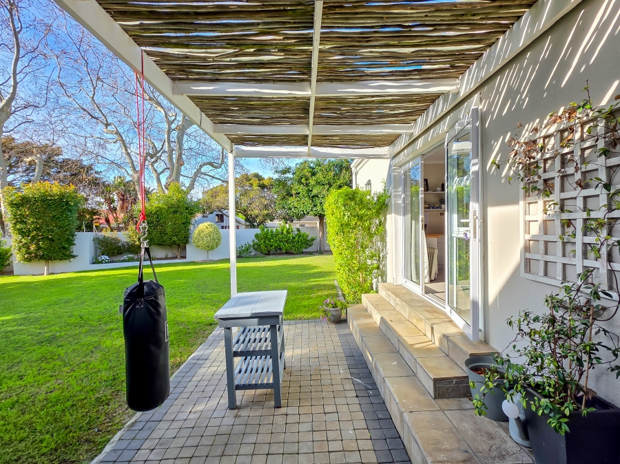 3 Bedroom Property for Sale in Constantia Western Cape